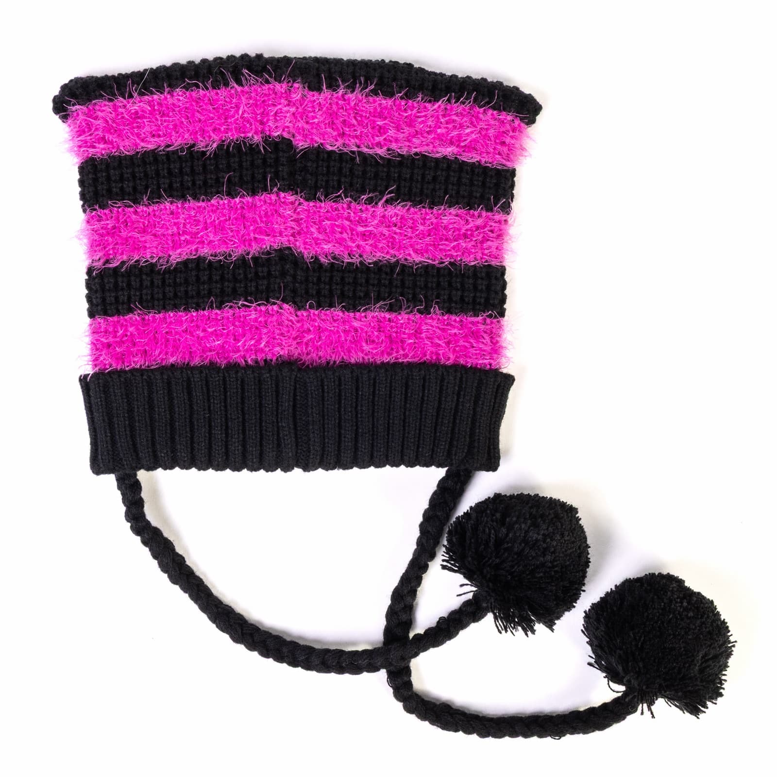 Tassel earflap, back